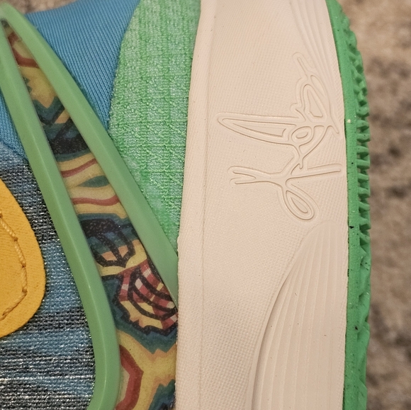 New Nike Kyrie Irving 8 Go Se (ps) Baltic Blue Multi Color Sz 5Y - Picture 2 of 6